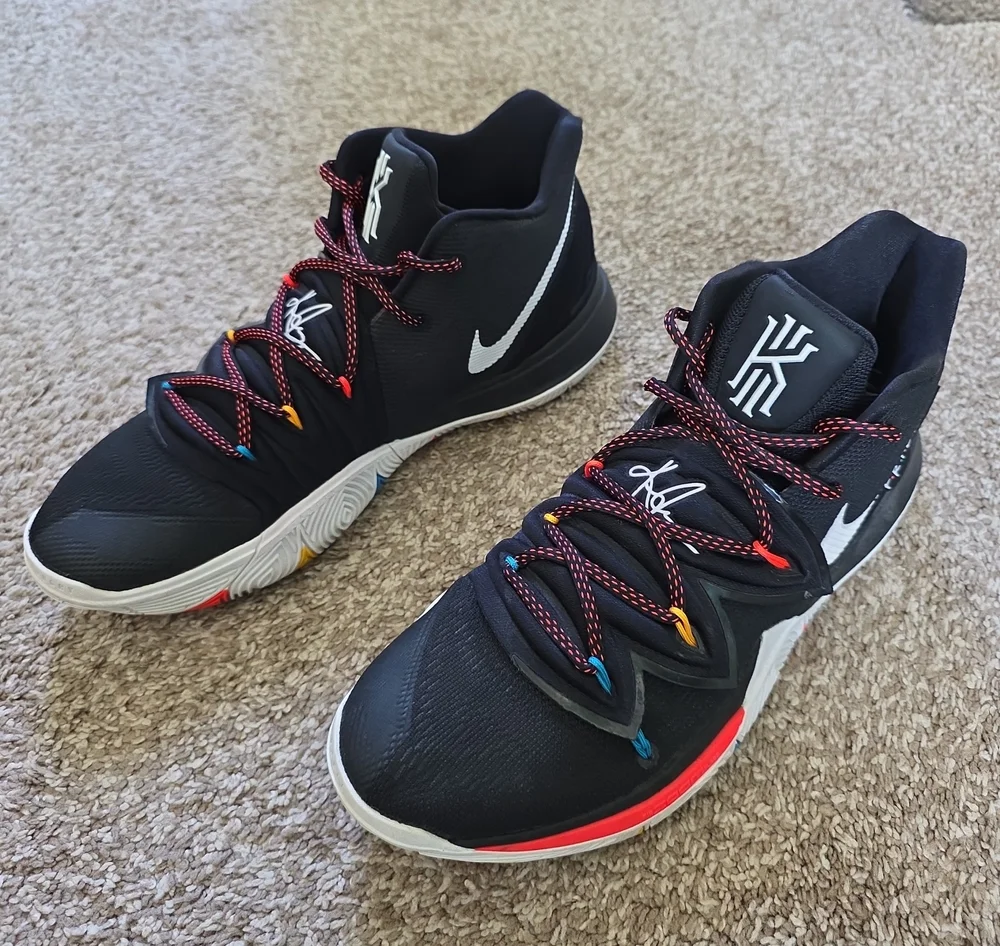 Nike Kyrie 5 X FRIENDS Multi/Color AO2918-006 Sz 13